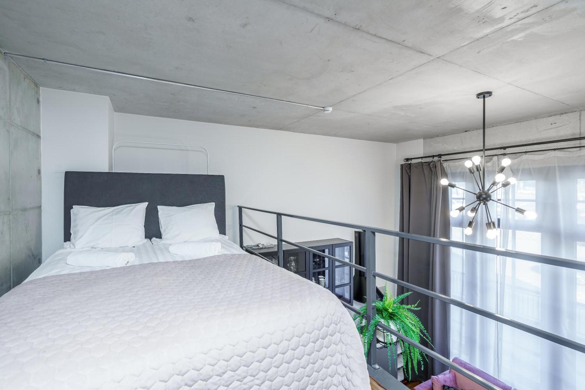 Dream Stay - Modern City Centre Lofts With Self Check-In ทาลลินน์ ภายนอก รูปภาพ